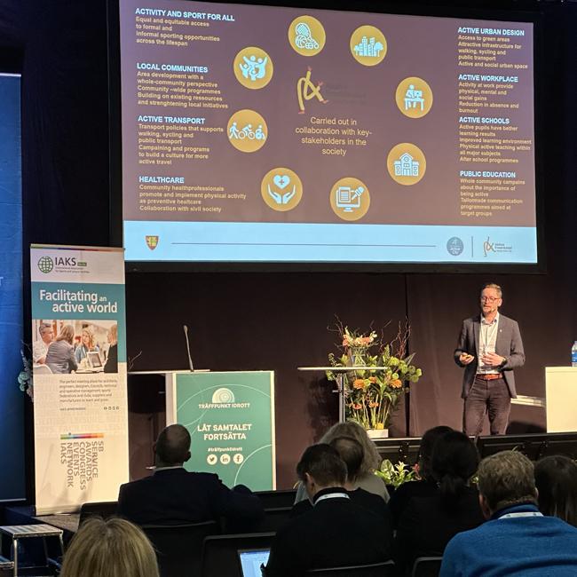 2023 Träffpunkt Idrott_Andre Flatner speaking_credit Daniel Glimvert (20)_new.jpg