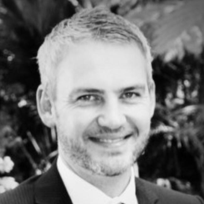 Darren Crumpler_portrait pic_3597